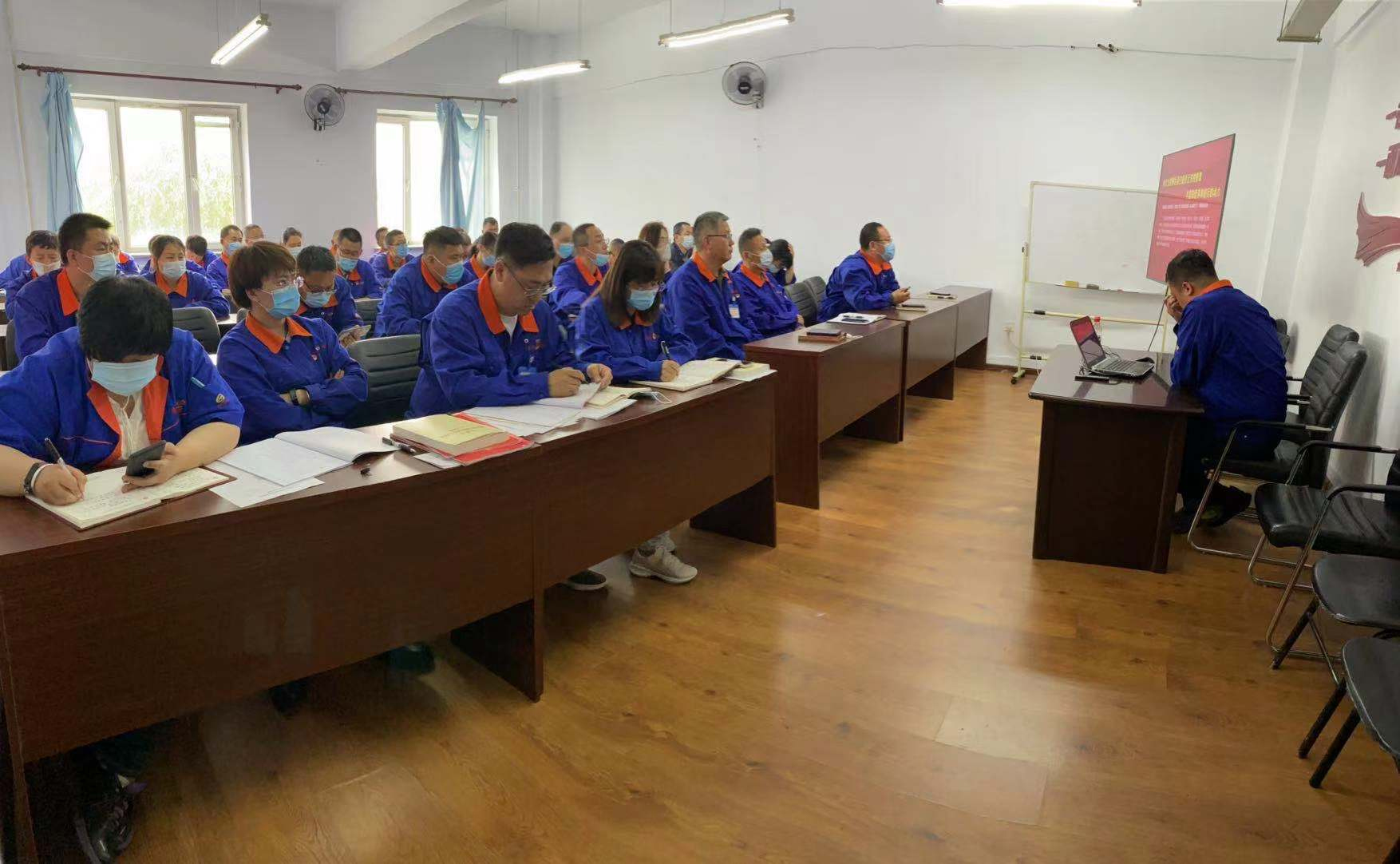 双佳公司党支部开展组织发展工作和党史学习教育专题党课活动 双佳公司党支部开展组织发展工作和党史学习教育专题党课活动